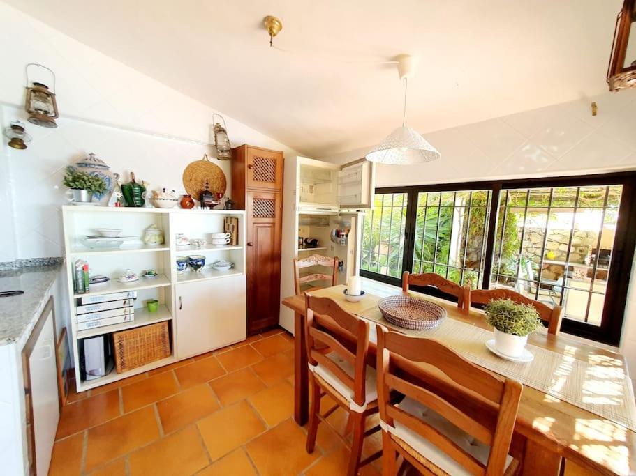 מאלגה Villa Torrenueva מראה חיצוני תמונה